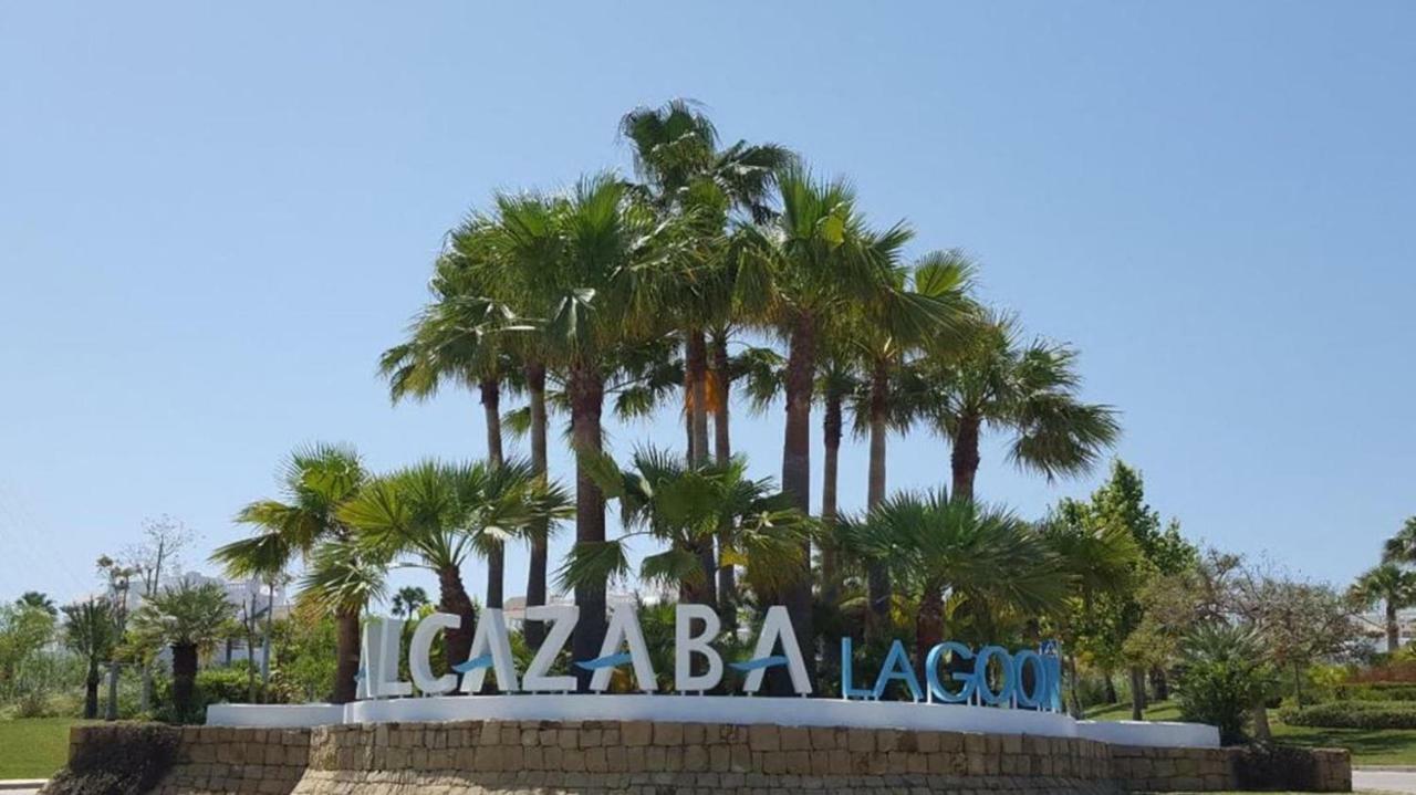 Alcazaba Lagoon Estepona Golf Appartement Buitenkant foto
