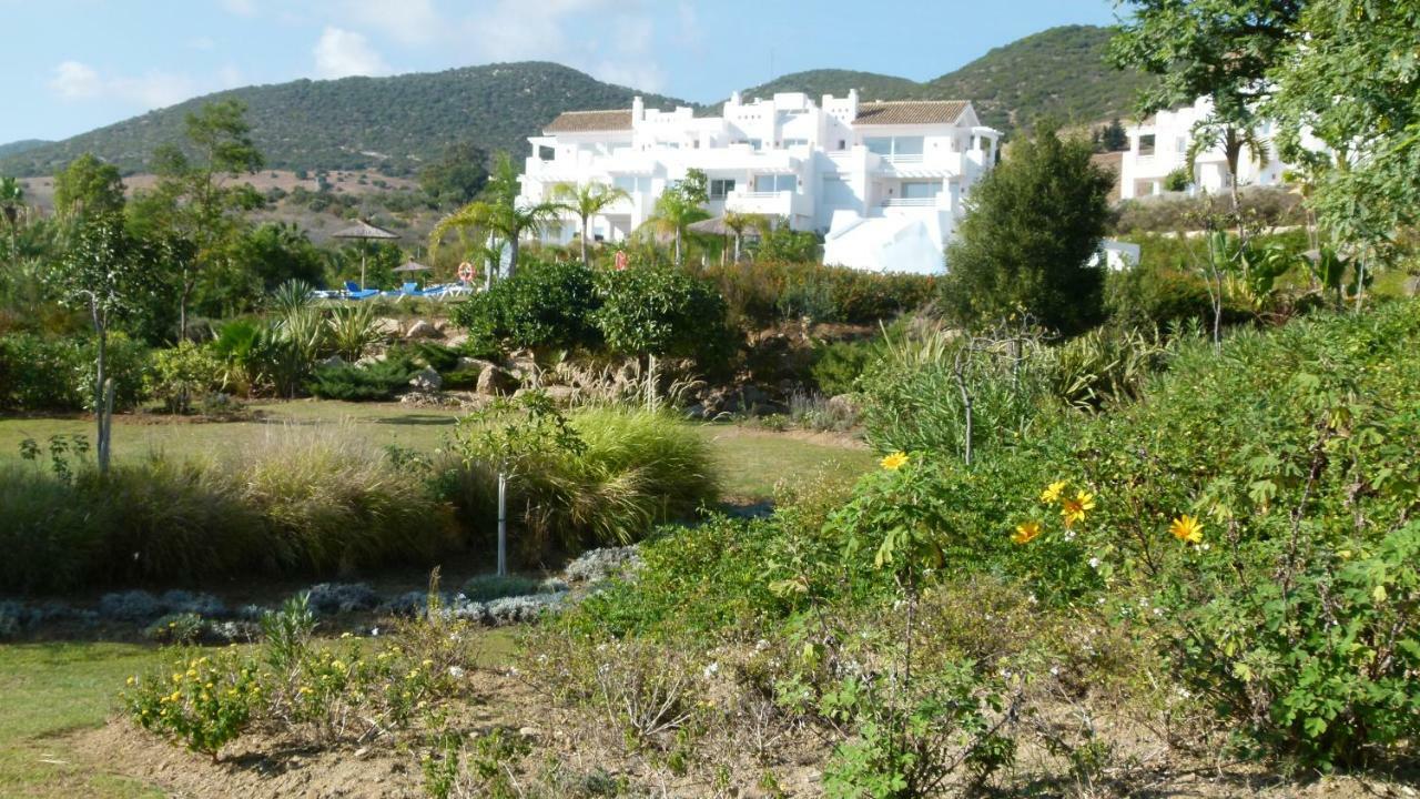 Alcazaba Lagoon Estepona Golf Appartement Buitenkant foto